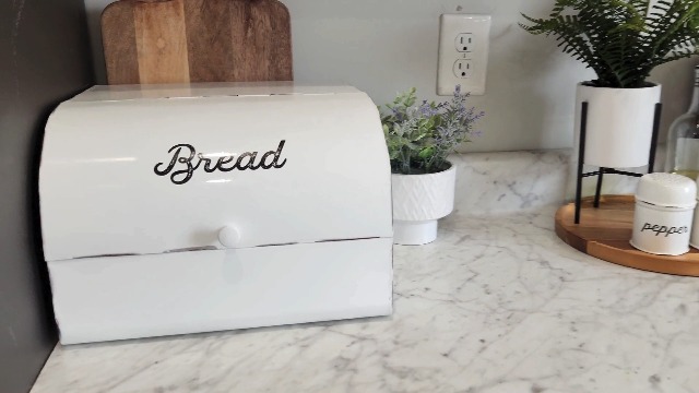 Amazon.com: AuldHome Design Large White Bread Box; Farmhouse