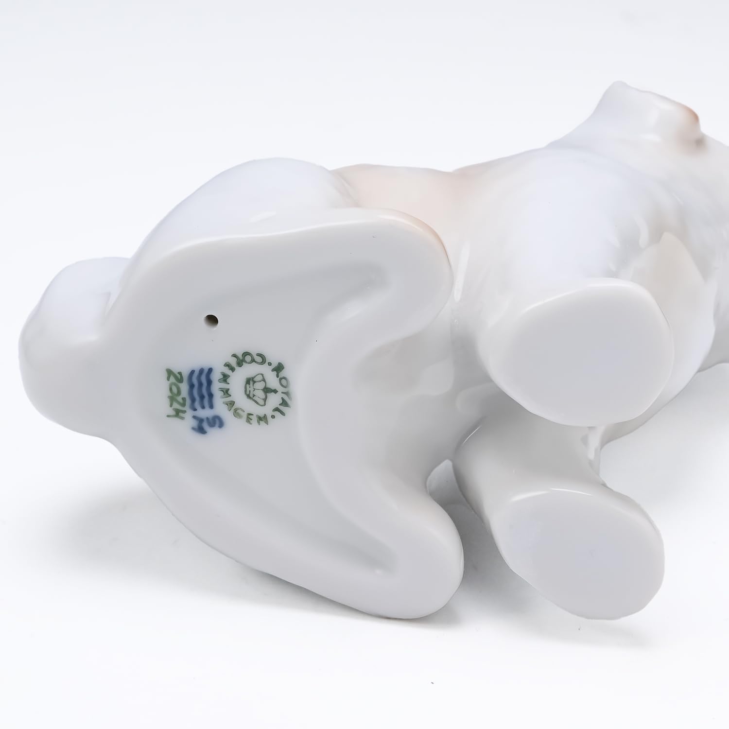 ロイヤルコペンハーゲン アニュアル フィギュリン 2024　DOG　犬 楽天市場】ロイヤル コペンハーゲン アニュアル フィギュリン