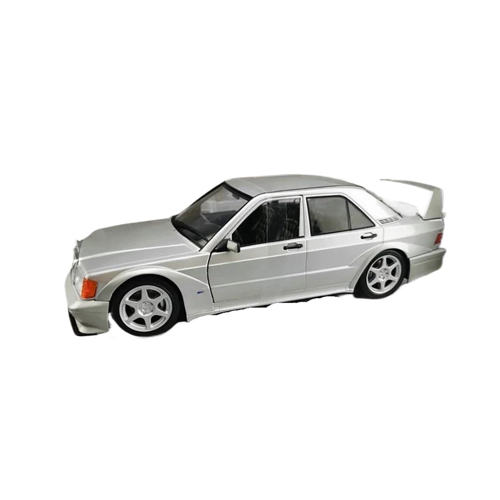 Metallo Scala Replica 1 18 per Benz 190e Evolution modello di auto sportiva retrò in lega pressofusa collezione decorazioni per la casa Hobby Veicoli Giochi Set