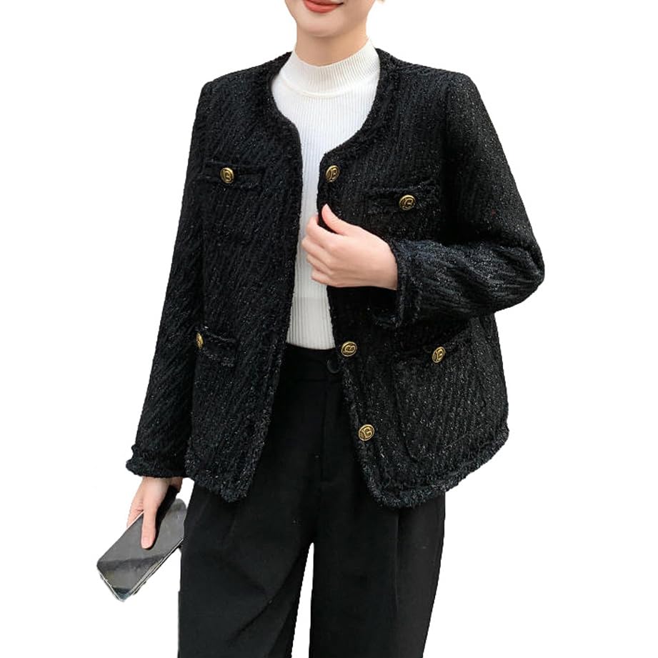 Veste de printemps en tweed à franges, le look working girl idéal pour le bureau