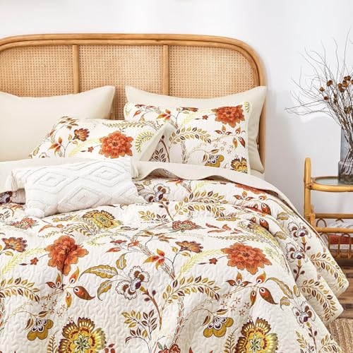Wake In Cloud - Boho Quilt Set Floral Bohemian Chic Country Botanical Colorful Funky Flower Pattern Reversible Lightweight Bedspread Coverlet 3 Pieces Beige Cream Queen/Full Size