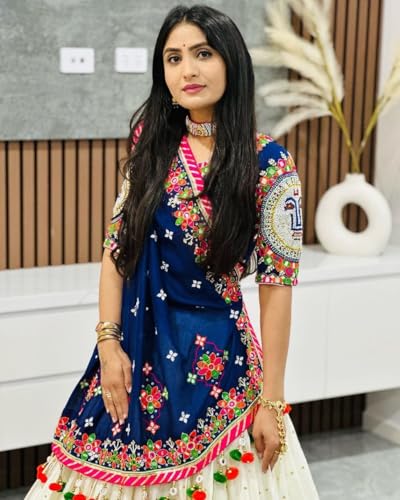 Indian ready to wear Chaniya choli for women flared lehenga choli with stitched blouse.4