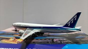 Amazon.co.jp: 1/400 ANA B777-200 全日空 JA8198 777尾翼 : 文房具