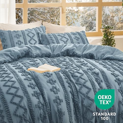 Bedsure Tufted Boho Comforter Set King Size - Grayish Blue Boho Bed Set, GentleSoft™ 3 Pieces Farmhouse Shabby Chic Embroidery Bedding, Gifts for Woman, Soft Jacquard King Comforter for All Seasons