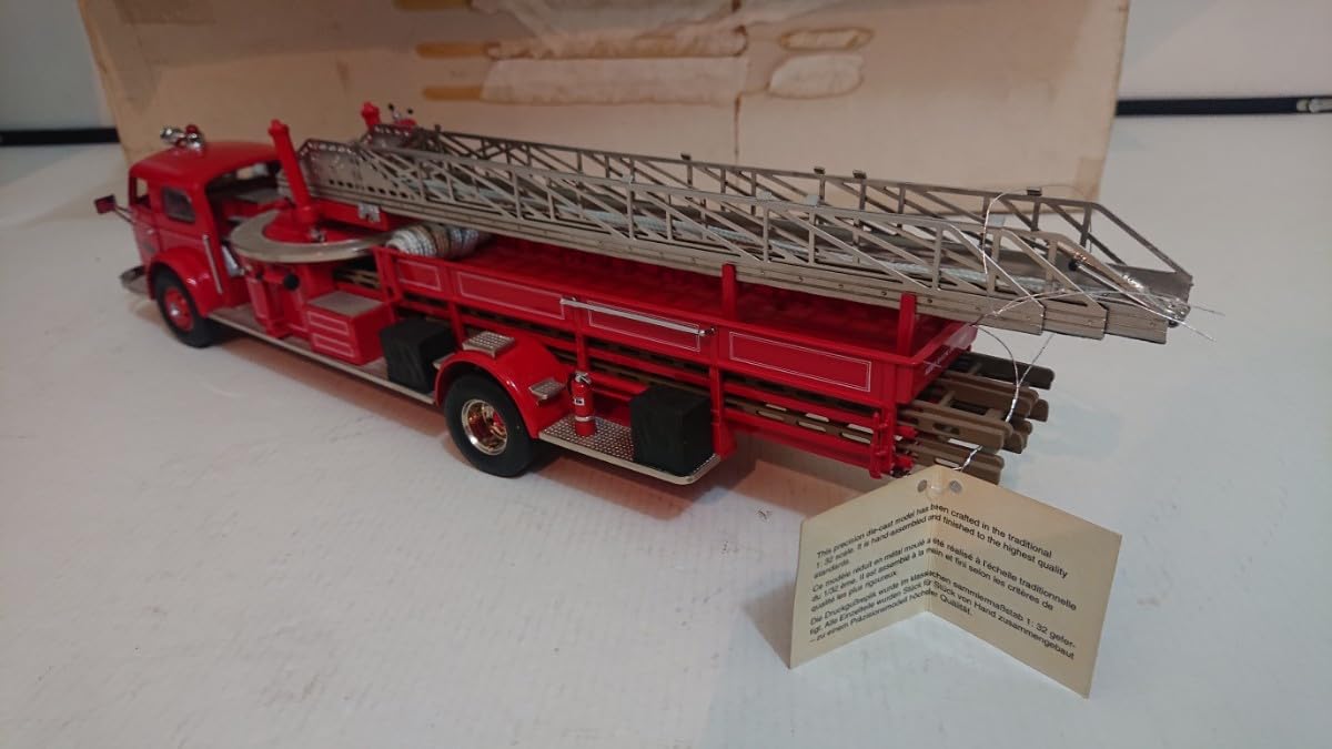 Amazon | Franklin Mint 1/32 Scale diecast - R21TF73 America La 