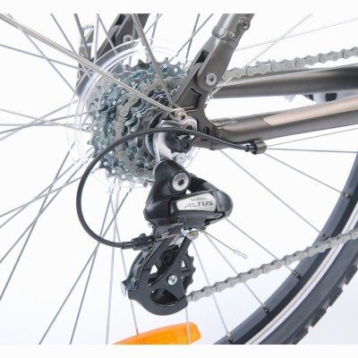 Btwin Original-7 Crankset and Pedals