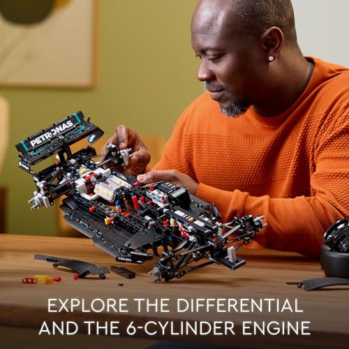 Technic Mercedes-AMG F1 W14 E Performance Model Car Kits - Kit da costruzione Formula 1 per adulti, dai 18 anni in su, regalo per uomini e donne, auto da corsa con dettagli realistici, 42171 - Lego - Immagine 3