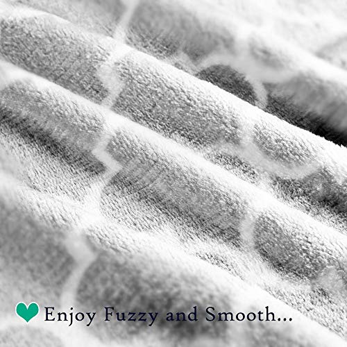 Premium Flannel Fleece Bed Blanket Throw Grey, 80 x 60 Inches Quatrefoil Print Soft Fluffy Twin Size Blanket for Bed Sofa Couch - Thumbnail 6