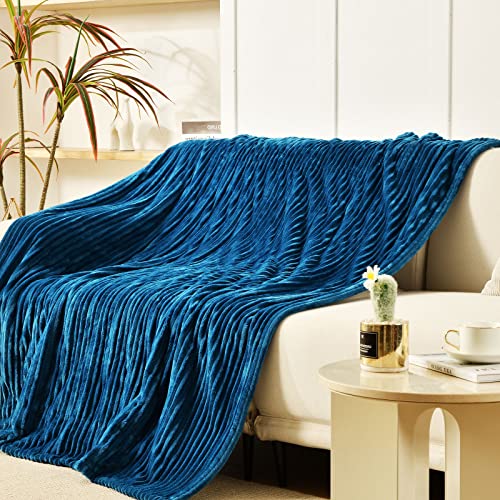 Image of Bearhug Electric Blanket Heated Throw, 50 inchx60 inch Ribbed Flannel & Sherpa Fast Heating Blanket, 6 Heating Levels & 4H Auto Off, Over-Heat Protect, ETL, Machine Washable