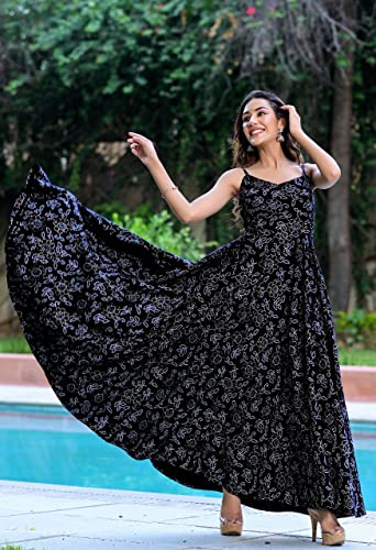 Image of Women Gown with Bandhej Print