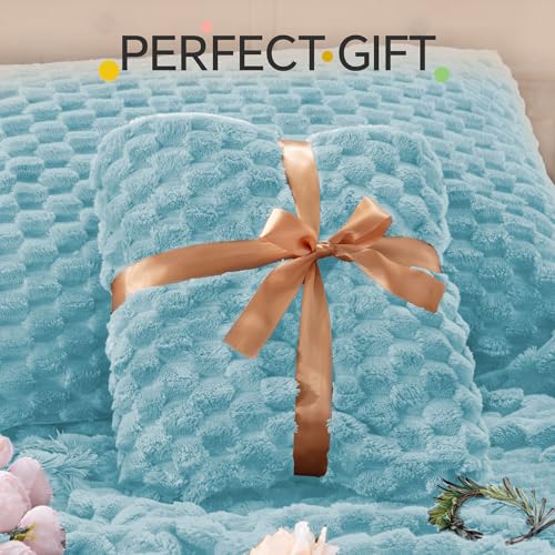 Image of BEDELITE Fluffy Twin Comforter Set - Dusty Blue Fleece Soft Comforter for Twin Size Bed, Luxury Warm Bedding Set for Winter, Fuzzy Bed Set 2 Pieces (1 Comforter, 1 Pillowcase)