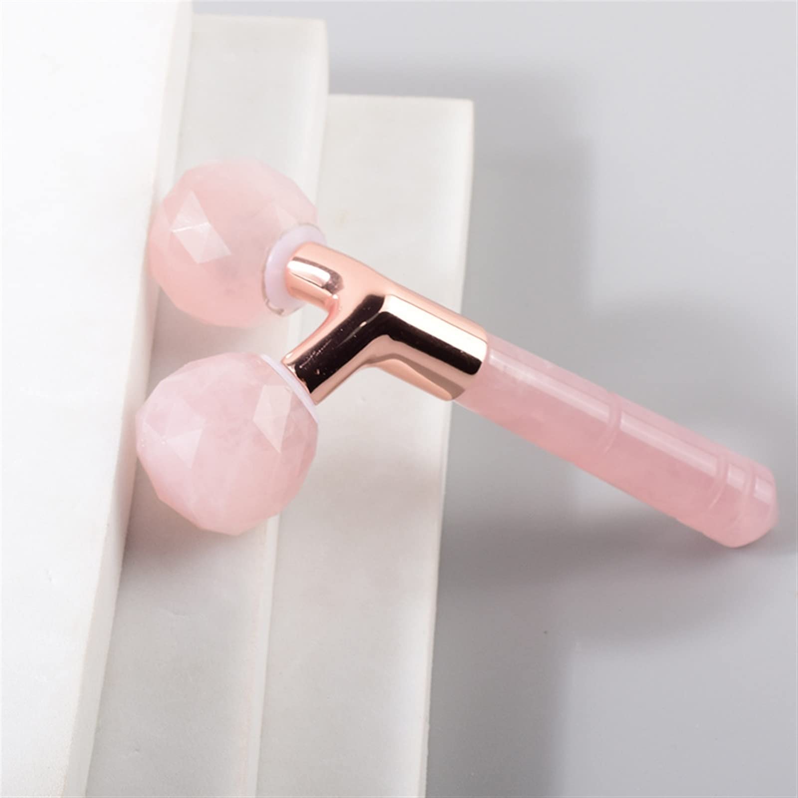 Rullo viso al quarzo rosa 3D Pietra di giada naturale Strumento for massaggi di bellezza facciale Viso Sollevamento sottile Rimuovi rughe Spa Relax Massaggiatore viso 1 Pz