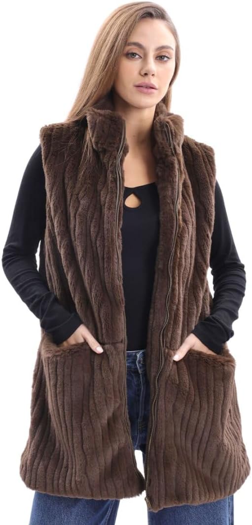 Amazhiyu Women's Faux Fur Vest Winter Sleeveless Stand Collar Zip Coat Pockets