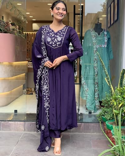 Image of Fashion Basket Silk Embroidered Kurta Set with Duptta for Women
