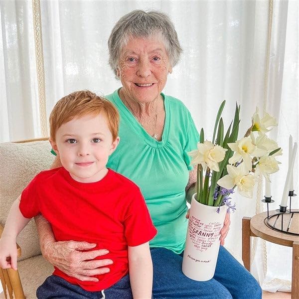 Personalization Universe Custom Grateful Heart Engraved Glass Vase 7.5" - Personalized Floral Vase for Mom & Grandma by Personalization Universe, Flower Vase for Mother's Day