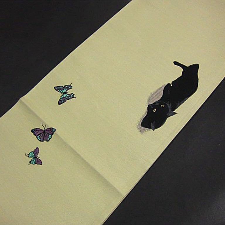 新品　西陣織袋帯　黒猫　クロネコ『綿芯御仕立付』 新品 西陣袋帯 蝶々を追いかける黒猫 クロネコ『綿芯仕立付』 - メルカリ
