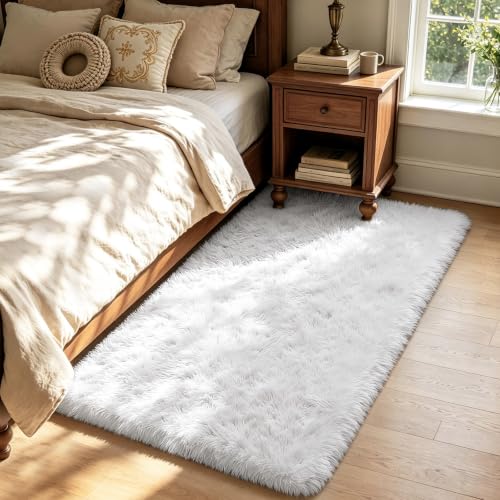 White 3x5 Area Rugs for Bedroom, Fluffy Shag Rug Small Rug Bedroom Carpet