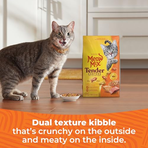Image of Meow Mix Tender Centers Salmon & White Meat Chicken Flavors Cat Food,3 Pound,Crunchy Outside Meaty Inside,(Pack of 8)