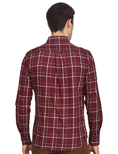 Image of U.S. Polo Assn. Men Cotton Spread Collar Checked Regular Fit Casual Shirt