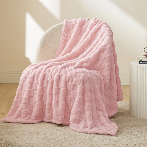 Bedsure GentleSoft Twin Blanket for Bed Blush Pink - Super Soft Cozy Blankets for Women Men Girls, Cute Fuzzy Fleece Throws for Bedroom Couch, 60x80 Inches