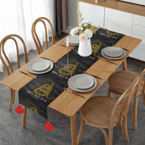 Chemin de table de Noël rétro avec pompons suspendus pour table de fête - 2