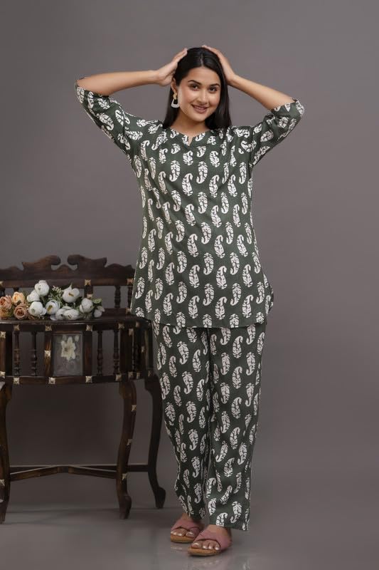 Image of Pure Cotton Printed Night Suit Top and Pyjama Set for Women's Night Dress of Shirt & Pyjama Set for Womens