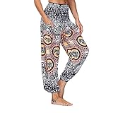 Must-Have des Sommers: Trendiger Ethnoprint Schlupfhose mit elastischem Gummibund und Bindeband. Gestreift, kariert, Jeans Look, All Over Print..... Alles geht in diesem Sommer. Mit dieser Hose setzt Du in der kommenden Sommer-Saison neue Akzente. Diese Hose überzeugt durch einen legeren Schnitt, angenehmes Material und eine tolle Passform. Dehnbarer Bund mit Tunnelzug, zwei Eingriffstaschen.