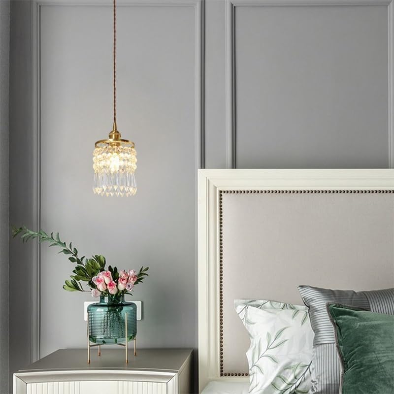 Lampe de chevet en laiton et cristal supérieur au design moderne unique
