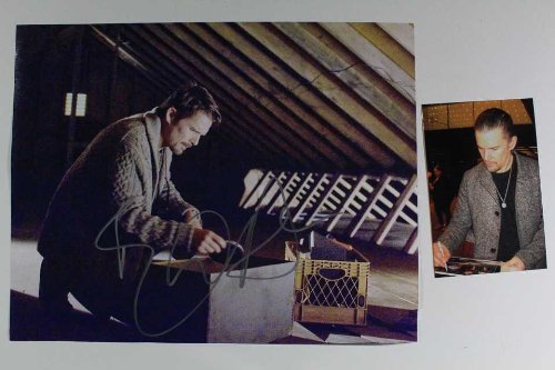 Ethan Hawke Autographed Glossy 11x14 Photo w/ Proof Photo