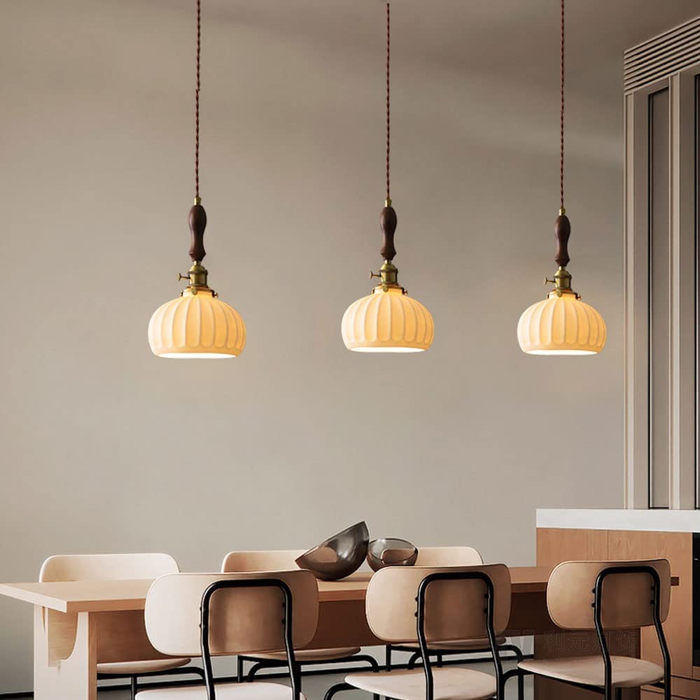 Japońska retro dynia kształt dyni mosiężna lampa wisząca biała ceramiczna lampa wisząca do baru salonu sypialni stolik nocny ciekawy