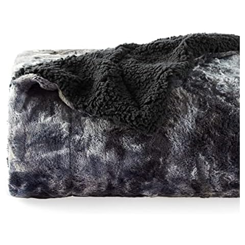 Bedsure Sherpa Fleece Fluffy Blanket - Fuzzy Faux Fur Soft Warm Luxury Throw Blanket for Sofa, Bed and Couch, Single, Black, 130x150 cm Cover