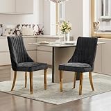 [Design ergonomique à dossier élevé] La chaise dispose d'un dossier élevé avec garniture verticale, ce qui ajoute non seulement un charme visuel élégant, mais aussi un excellent soutien pour le dos. Elle épouse la courbe naturelle de la colonne vertébrale, aidant à réduire la fatigue dorsale lors d'une période assise prolongée, que ce soit pour profiter d'un dîner en famille ou organiser une soirée dîner dans la salle à manger.