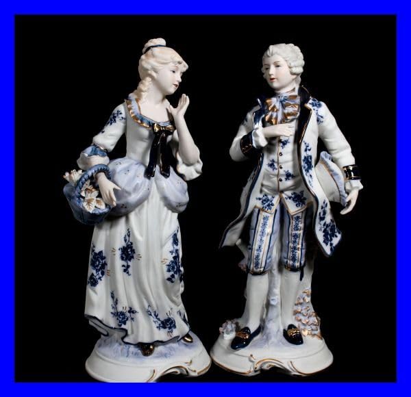 西洋風 陶器像 二人の人物像 西洋風 陶器人形 - メルカリ