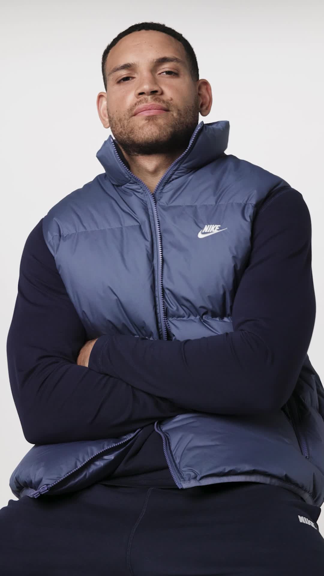 Nike Men's Sportswear Club Therma-FIT Down Puffer Vest Available