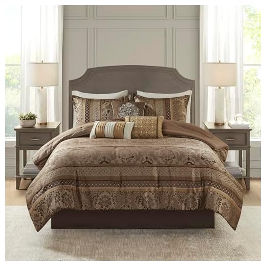 Madison Park Cozy Comforter Set - Luxurious Jaquard Traditional Damask Design, All Season Down Alternative Bedding with Matching Shams, Decorative Pillow Bellagio Brown/Gold Cal King(104"x92") 7 Piece