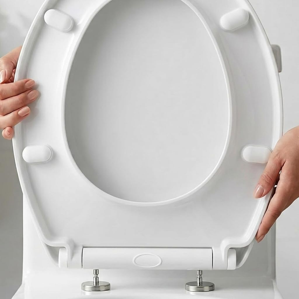 Soft Close Lightweight PP Toilet Seat for Oval Toilets, White, Anti-Bacterial Bathroom Bowl Loo Cover Durable Adjustable Hinges Quick Release Soft Close with Fixings (Oval (45cmx36cm)