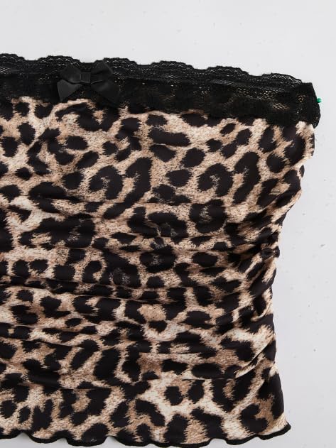 Floerns Women's Cute Lace Trim Strapless Tube Tops Summer Pattern Ruched Bandeau Crop Tube Tops4