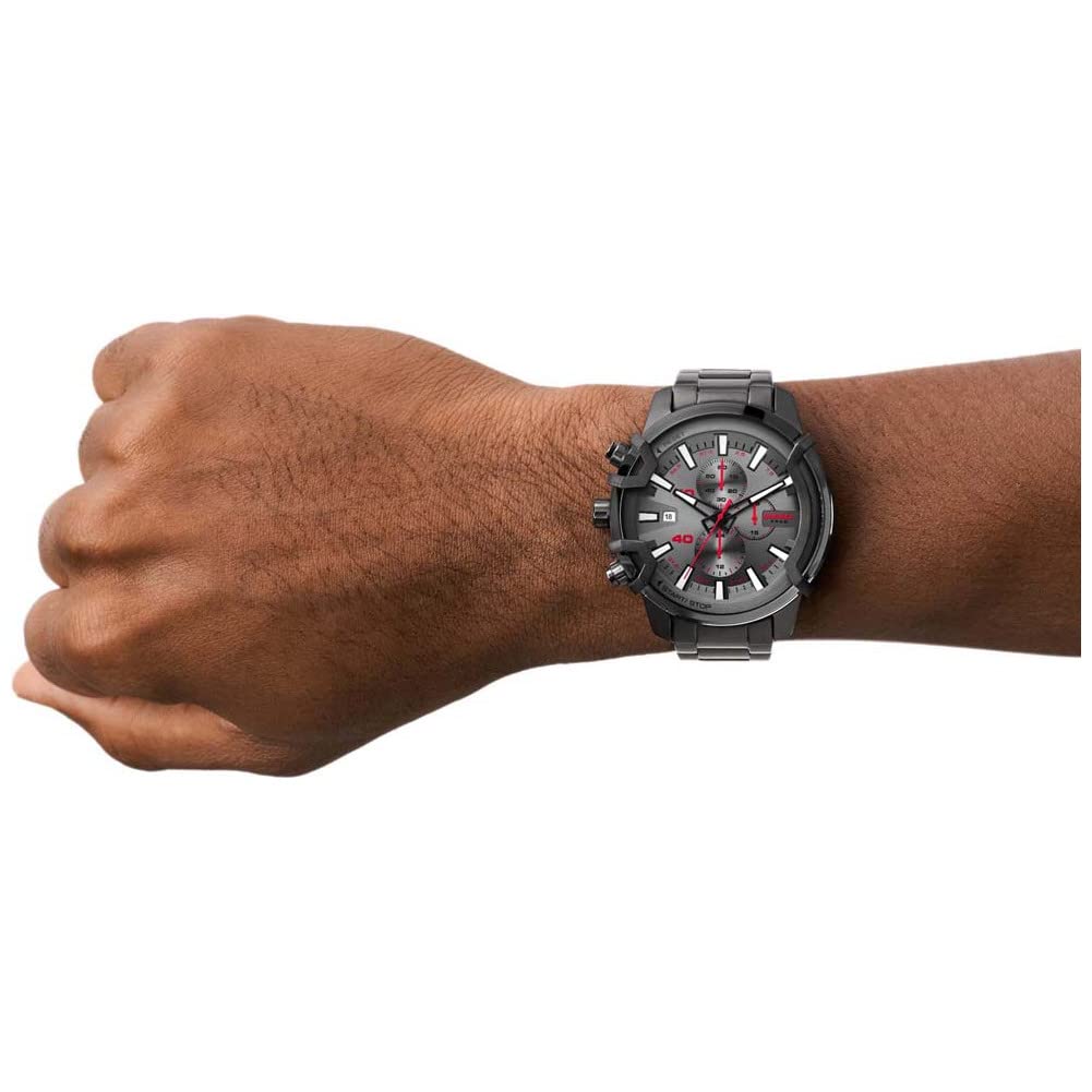 Diesel Griffed Uhr für Herren, Quarz-Chronographenwerk mit Edelstahlarmband
