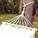 Hamaca de tela de algodón con barra separadora de madera y macramé...