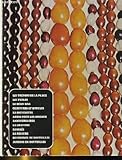  Artisanat et loisirs. les tresors de la plage, les perles, le bean-bag, ceintures et boucles, la bicyclette, abris pour les oiseaux, anniversaires, la gravue, bonsais, la reliure, decoupage de bouteilles, jardins en bouteilles