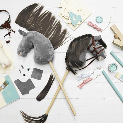 Panduro Hobby Horse | Sattel Kit | Brauner Kunstledersattel (24x16 cm) mit Weißer Steppschabracke (33x19 cm) | Zubehör für Steckenpferd