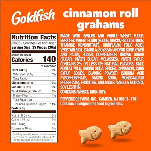 Goldfish Grahams Cinnamon Roll Baked Snack Crackers, 6.6 Oz Bag - 1