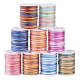Detalles del producto: hay nueve rollos de cordones de poliéster de colores mixtos en total, tamaño: aproximadamente 0,8 mm de diámetro, aproximadamente 10,93 yardas/rollo, 98,37 yardas en total, cantidad ideal y color para tu fabricación de manualidades