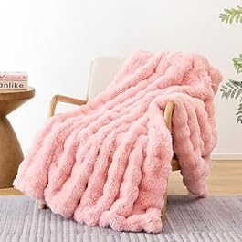 Smoofy Faux Fur Throw...