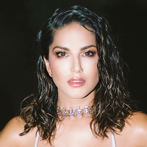 Image of STARSTRUCK BY SUNNY LEONE Glossy Liquid Lip Color, Nude Color | Highly Pigmented, Hi-Shine & Non-Sticky Formula | Lip Gloss For Girls, Women | Champagne Sparkle