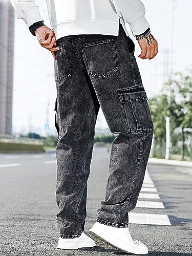 WDIRARA Men's Slim Fit Cargo Jeans Straight Leg Streetwear Denim Work Pants with Flap Pockets2