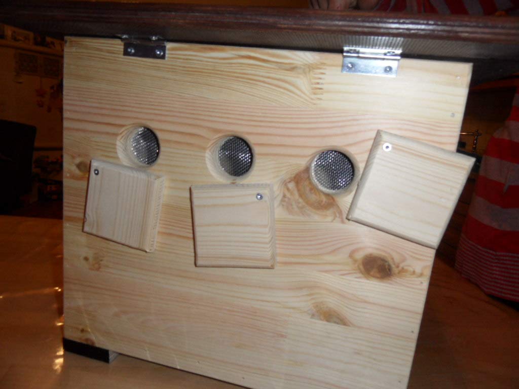 XXXL Luxus Hummelkasten mit Wachsmottensperre, 2X Sichtfenster und Nistmaterial Imprägniert Wetterfest Bienenhaus Hummelhaus Nistkasten Hummelvilla Bienen Insektenhaus