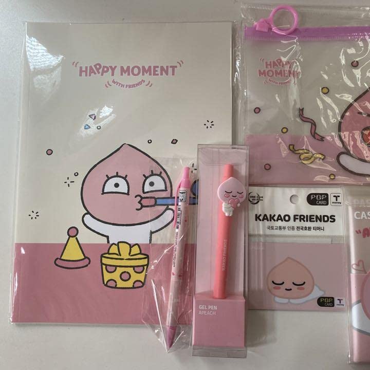 Amazon.co.jp: KAKAO FRIENDS アピーチ goods グッズ セット : おもちゃ
