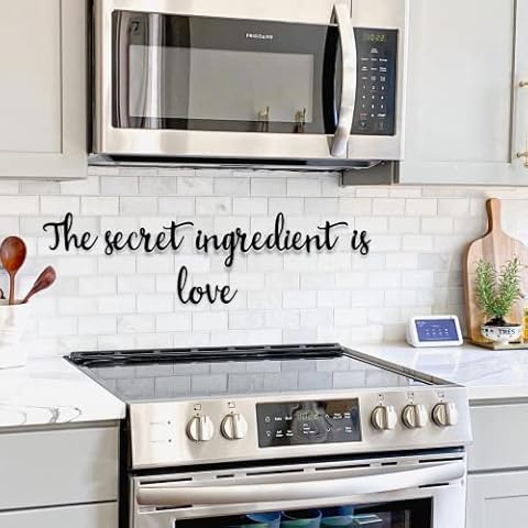 The Secret Ingredient Is Love Sign Metall, Wanddeko Küche Cover