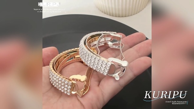 新品未使用◎ クリスタルビジュー　パールキラキラバレッタ キラキラ ビジュー×パール バレッタ 入学式 卒業式 成人式